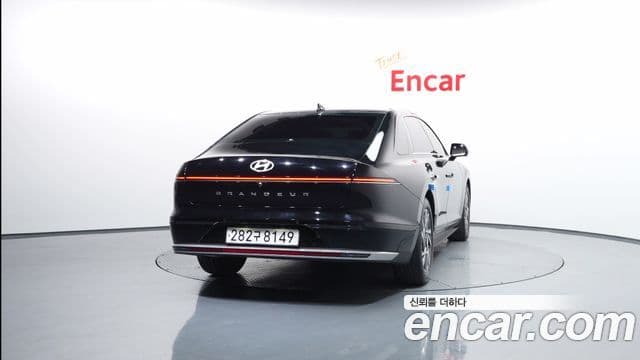 Hyundai Grandeur 2025 — ფოტო 4/20