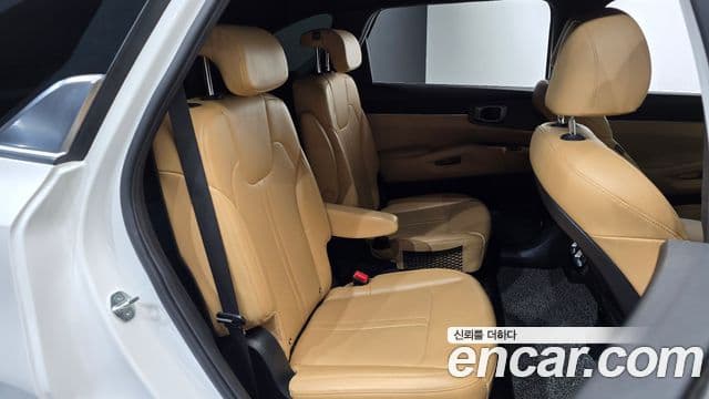 Kia Sorento 2021 — Şəkil 11/20