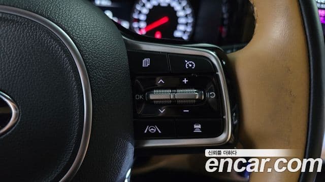 Kia Sorento 2021 — Şəkil 17/20