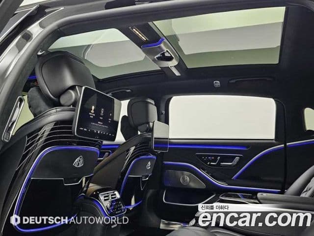 Mercedes-Benz S-Class 2023 — ფოტო 18/19