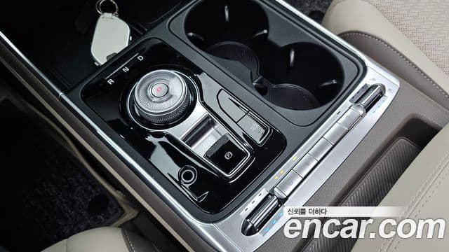 Kia Carnival 2025 — ფოტო 9/20