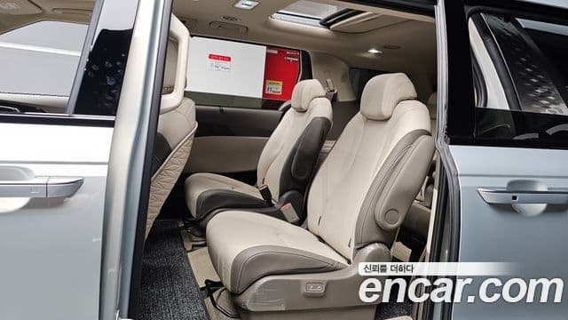 Kia Carnival 2025 — ფოტო 11/20