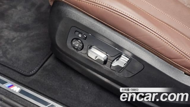 BMW X5 2025 — Photo 15/32