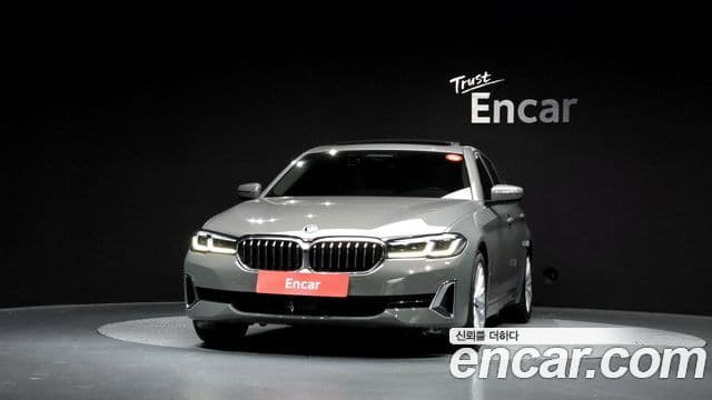 BMW 5 Series 2020 — ფოტო 3/20