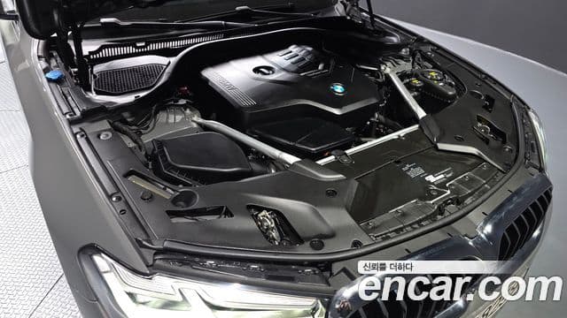 BMW 5 Series 2020 — ფოტო 6/20