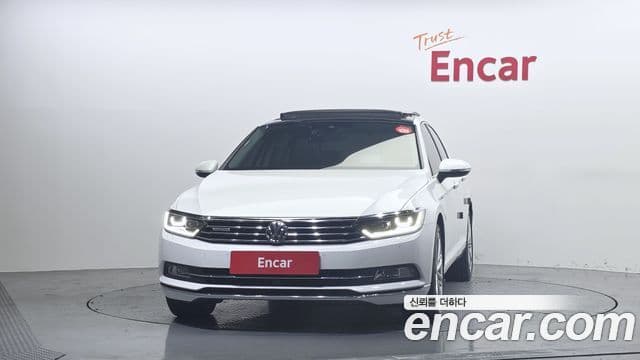 Volkswagen Passat GT 2018 — Şəkil 3/20
