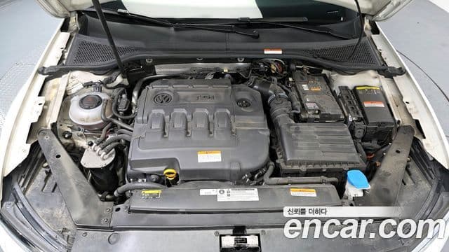 Volkswagen Passat GT 2018 — Şəkil 6/20