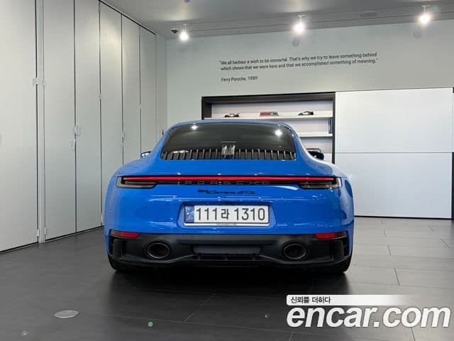 Porsche 911 2022 — Photo 18/20