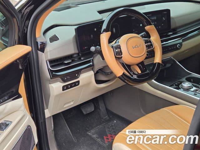 Kia Carnival 2024 — Şəkil 7/18