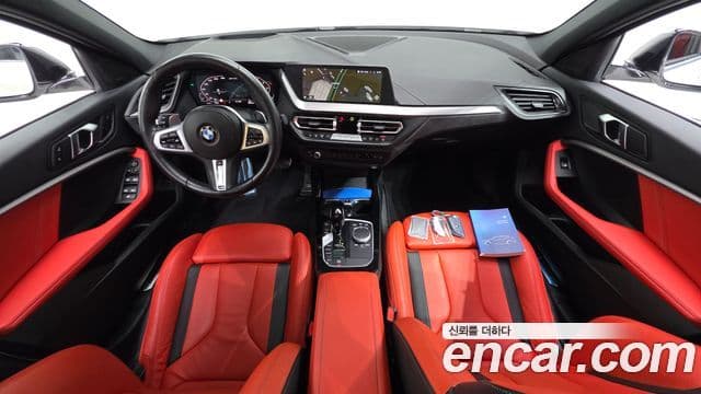 BMW 1 Series 2023 — ფოტო 10/20