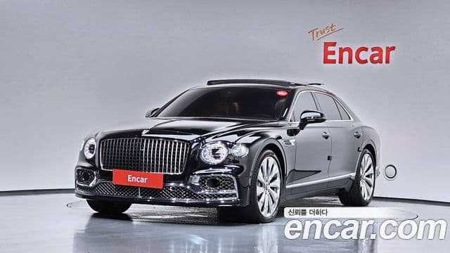 Bentley Flying Spur 2022 — Фото 1/20