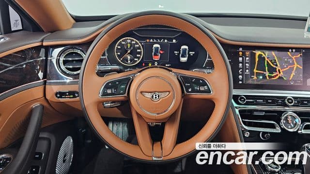 Bentley Flying Spur 2022 — Фото 14/20