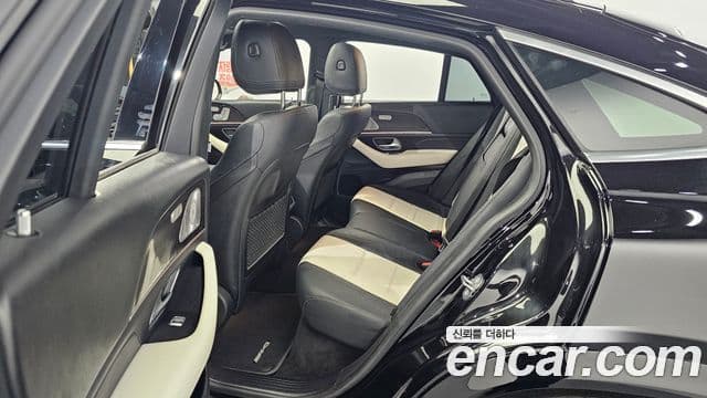 Mercedes-Benz GLE-Class 2021 — Фото 11/20