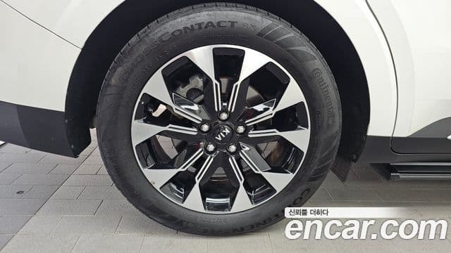 Kia Carnival 2020 — фото 4 из 20