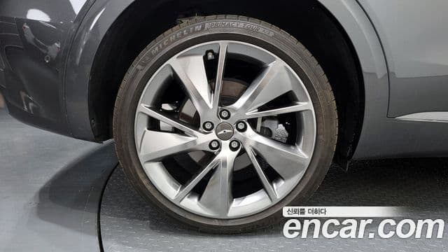 Genesis GV70 2021 — Şəkil 5/20