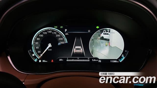 Genesis GV70 2021 — Şəkil 8/20