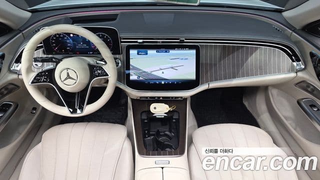 Mercedes-Benz E-Class 2024 — ფოტო 12/20