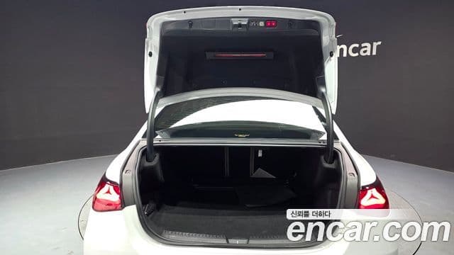 Mercedes-Benz E-Class 2024 — ფოტო 6/20