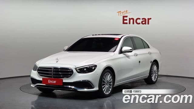 Mercedes-Benz E-Class 2022 — Şəkil 1/20