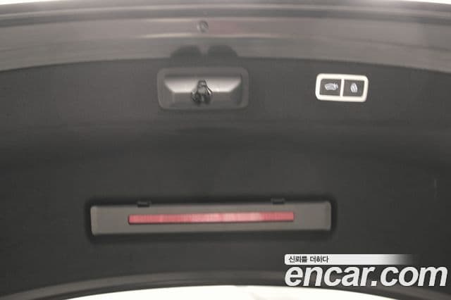 Genesis Electrified G80 2021 — Şəkil 8/20