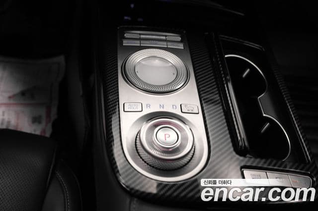 Genesis Electrified G80 2021 — Şəkil 15/20