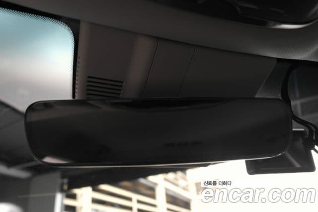 Genesis Electrified G80 2021 — Şəkil 19/20