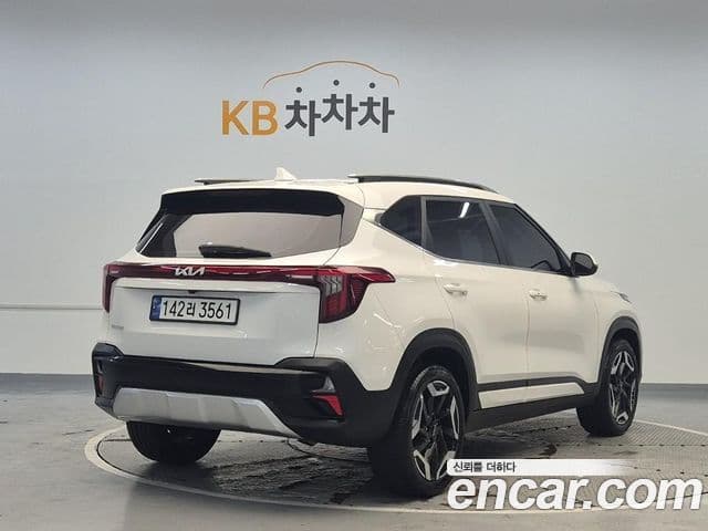 Kia Seltos 2022 — Şəkil 1/20