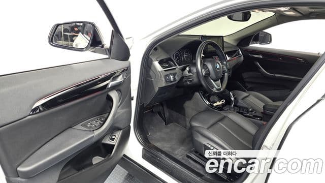 BMW X2 2019 — Şəkil 10/20