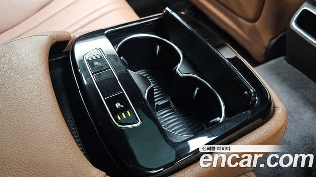 Genesis Electrified G80 2022 — фото 20 из 20