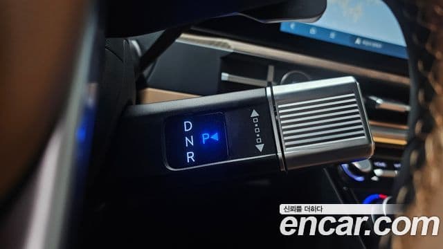 Hyundai Santa Fe 2024 — ფოტო 9/20