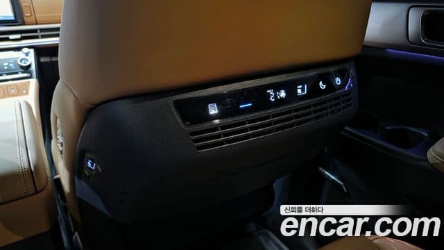 Hyundai Santa Fe 2024 — Şəkil 19/20