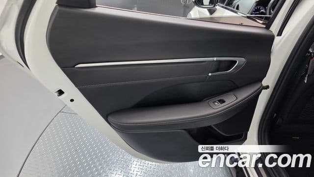 Hyundai Sonata Hybrid 2021 — Şəkil 2/30