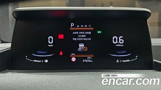 Hyundai Staria 2023 — Фото 8/20