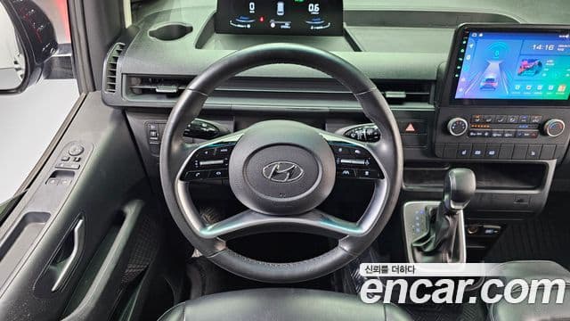 Hyundai Staria 2023 — Фото 14/20