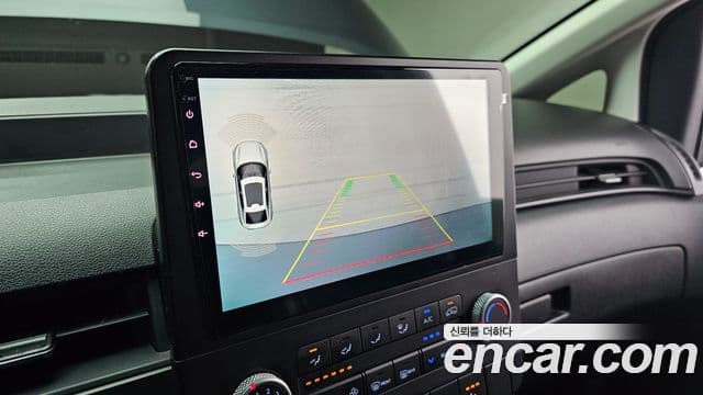 Hyundai Staria 2023 — Фото 16/20