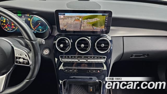 Mercedes-Benz C-Class 2020 — Фото 19/20