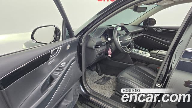 Genesis GV80 2020 — ფოტო 8/20