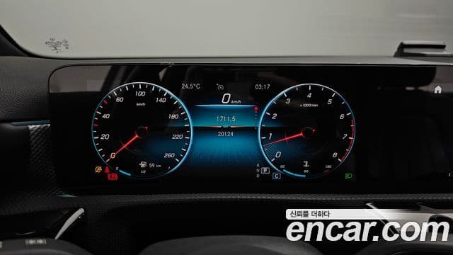 Mercedes-Benz A-Class 2021 — Фото 8/20