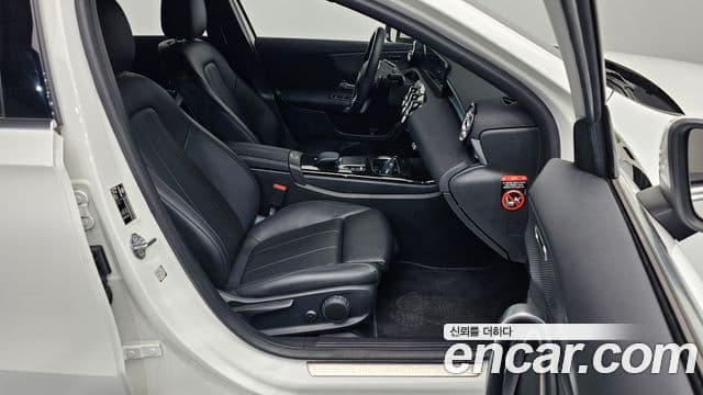 Mercedes-Benz A-Class 2021 — Фото 12/20