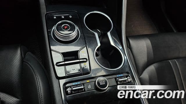 Kia K5 2020 — Şəkil 9/20