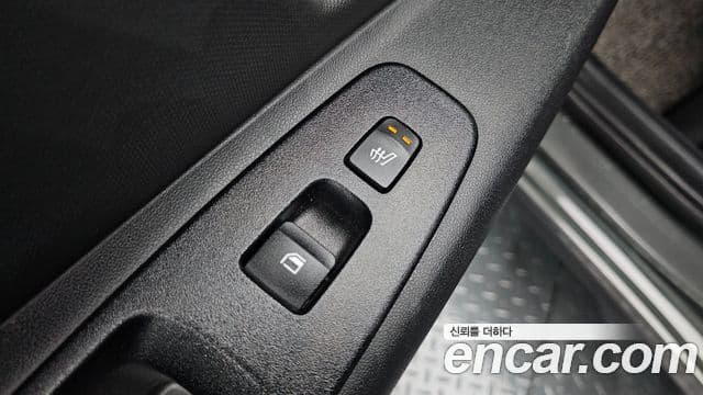 Hyundai The New Avante Hybrid 2020 — Photo 5/33
