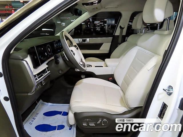 Hyundai Santa Fe 2025 — ფოტო 2/20