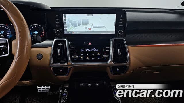 Kia Sorento 2022 — Фото 13/20