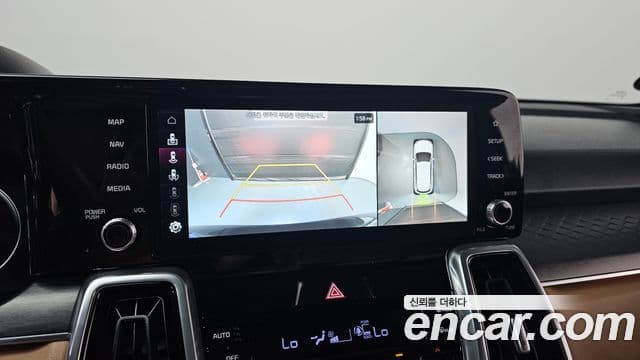 Kia Sorento 2022 — Фото 14/20