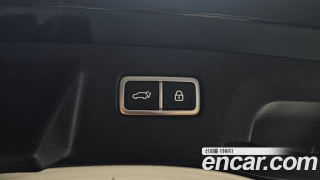 Kia Sorento 2022 — Фото 20/20