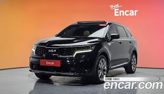 Kia Sorento 2022 — Фото 1/20
