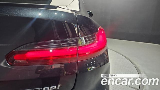 BMW X4 2025 — Photo 29/33
