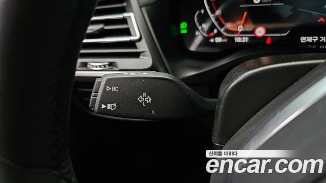 BMW X4 2025 — Photo 22/33