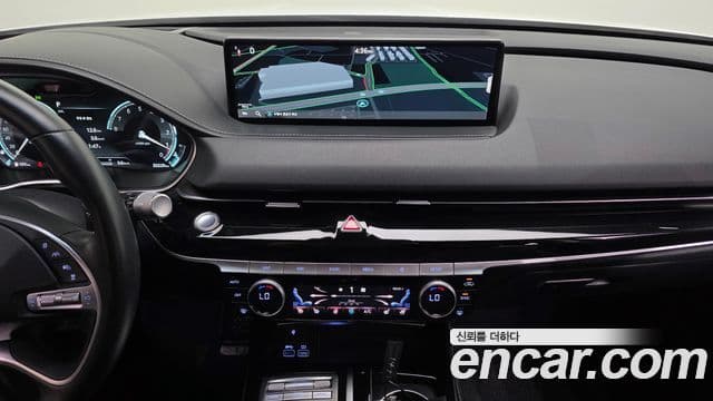 Genesis Electrified G80 2022 — Şəkil 13/20