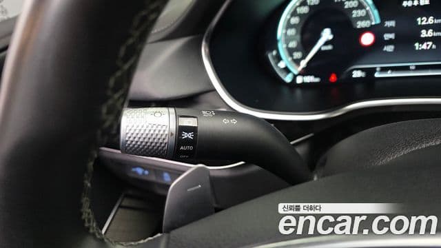 Genesis G80 2022 — Photo 19/39
